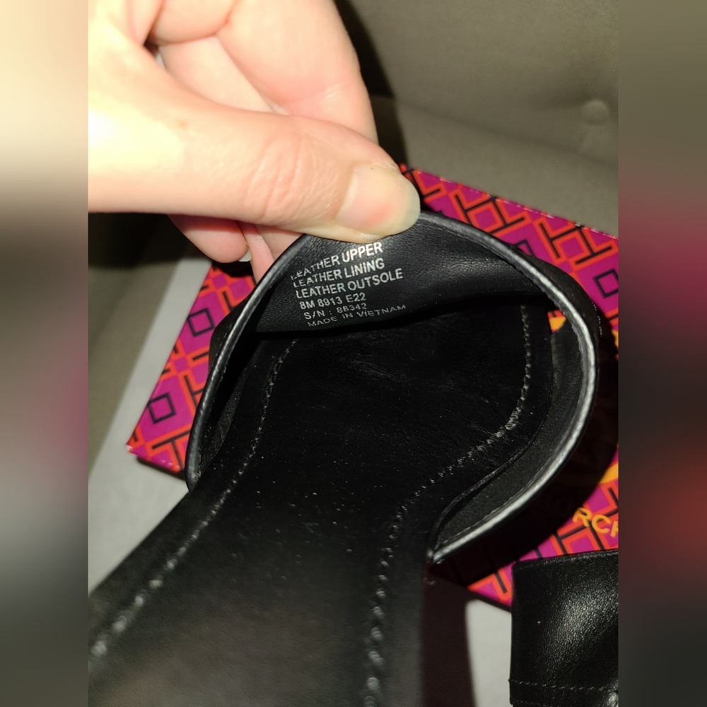 Tory Burch Designer Everly Kitten Heel Black Slide Sandals Gold Logo 8 - Picture 11 of 11